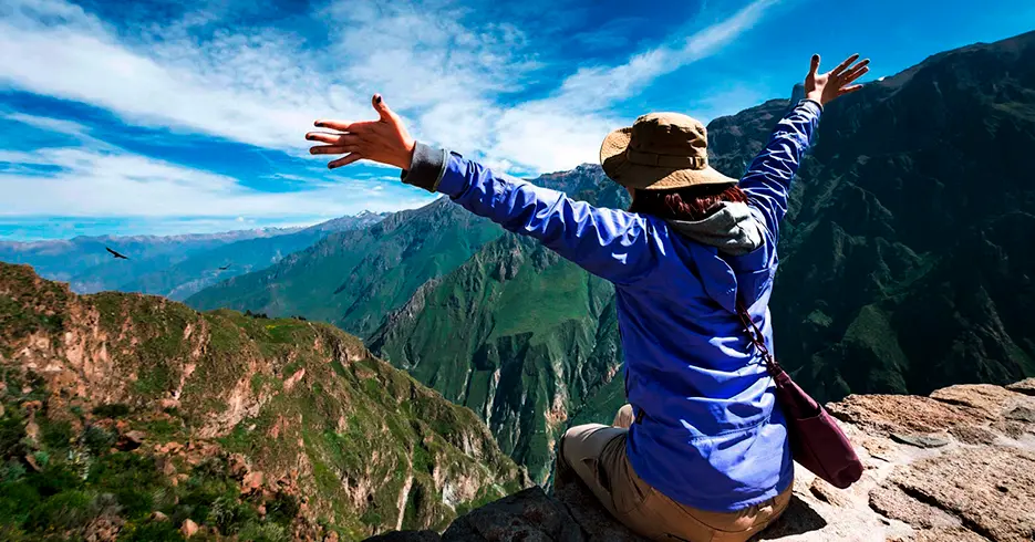 apreciando as vistas do Cânion do Colca