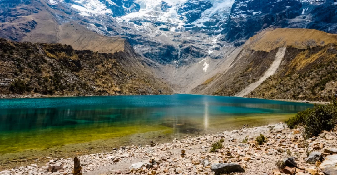 lagoa-humantay-localizada-em-cusco