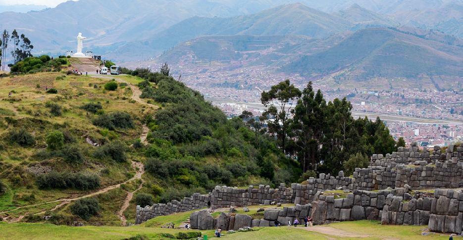 mirante-de- Sacsayhuamán-cusco